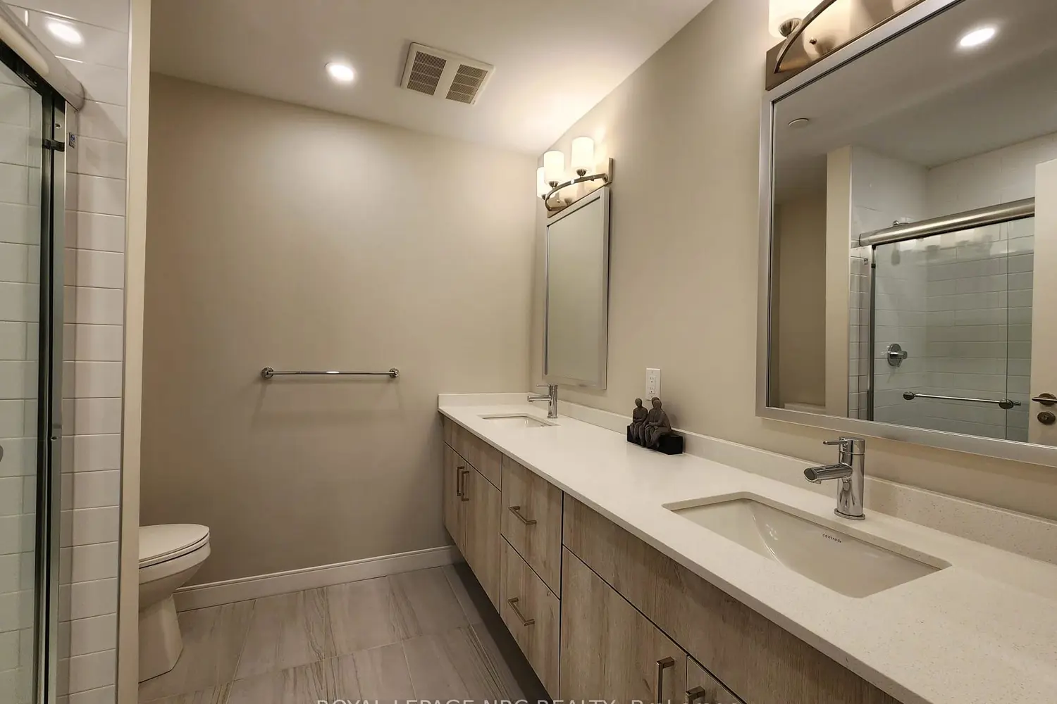 Additional image 18 of 118 West Street 204