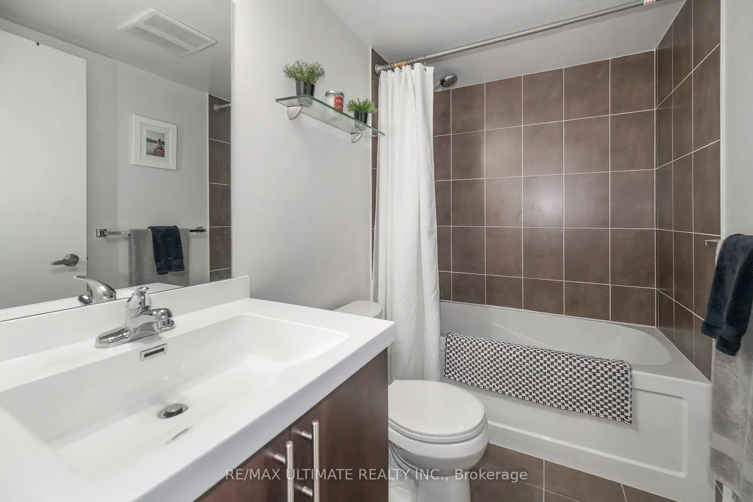 Additional image 10 of 1410 Dupont Street 2308