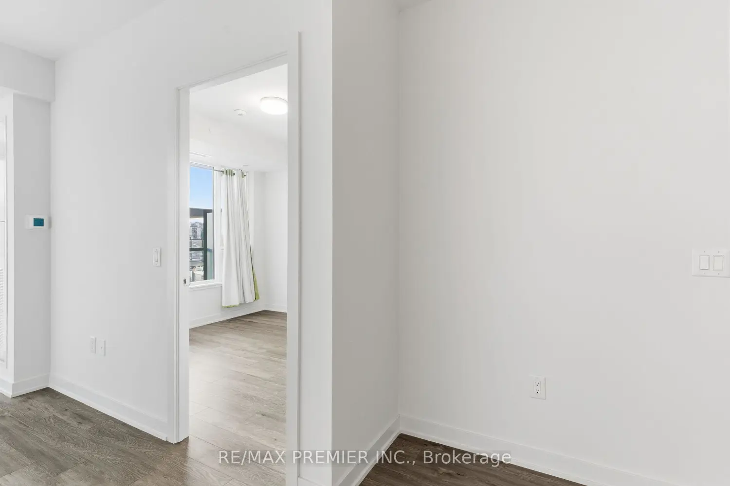 Additional image 17 of 212 King William Street 914