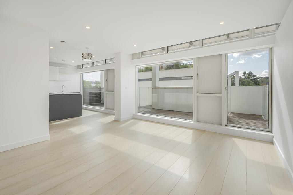 Additional image 2 of Gabriel Square, St. Albans, Hertfordshire, AL1