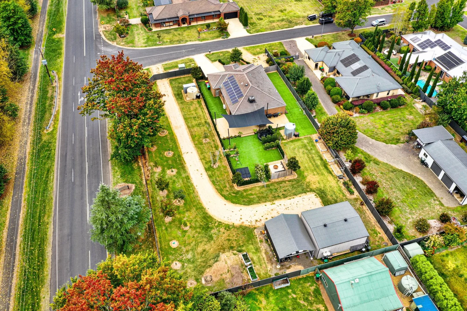 Additional image 32 of 2 Paiano Lane, Bright VIC 3741