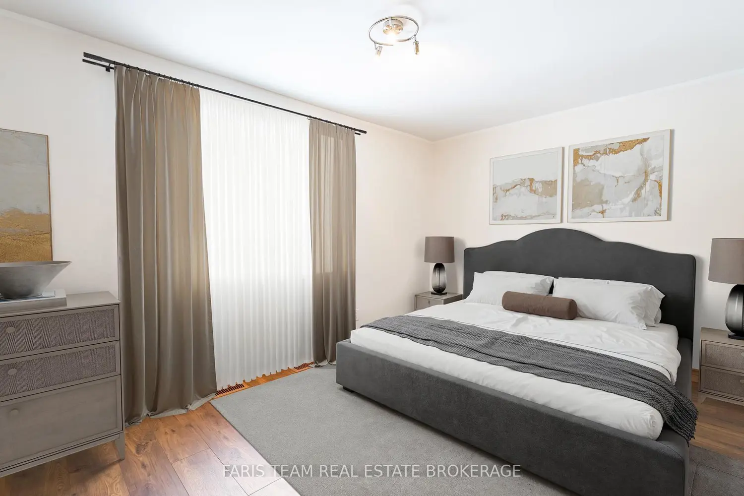 Additional image 11 of 2384 Champlain Road