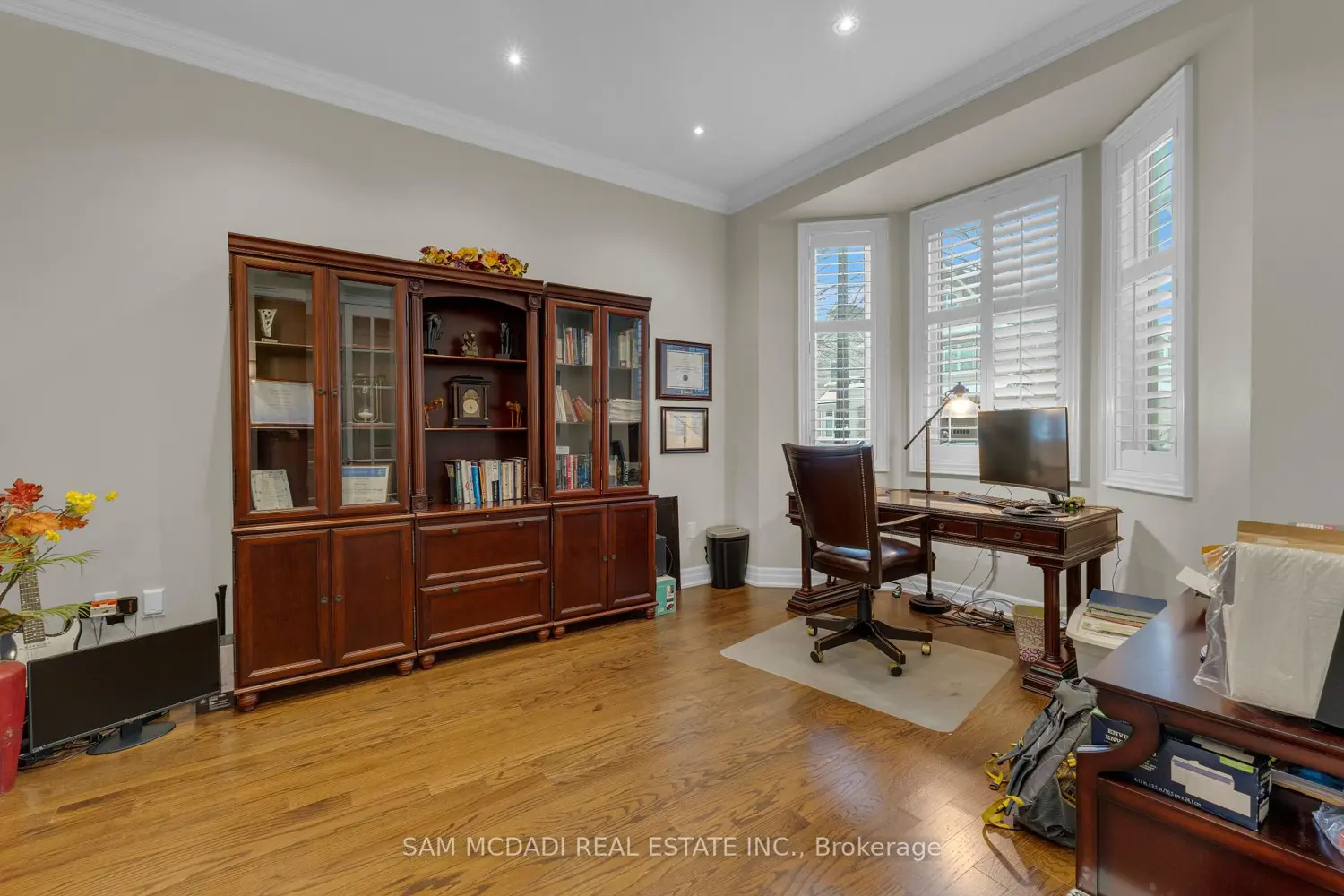 Additional image 4 of 136 North Park Boulevard