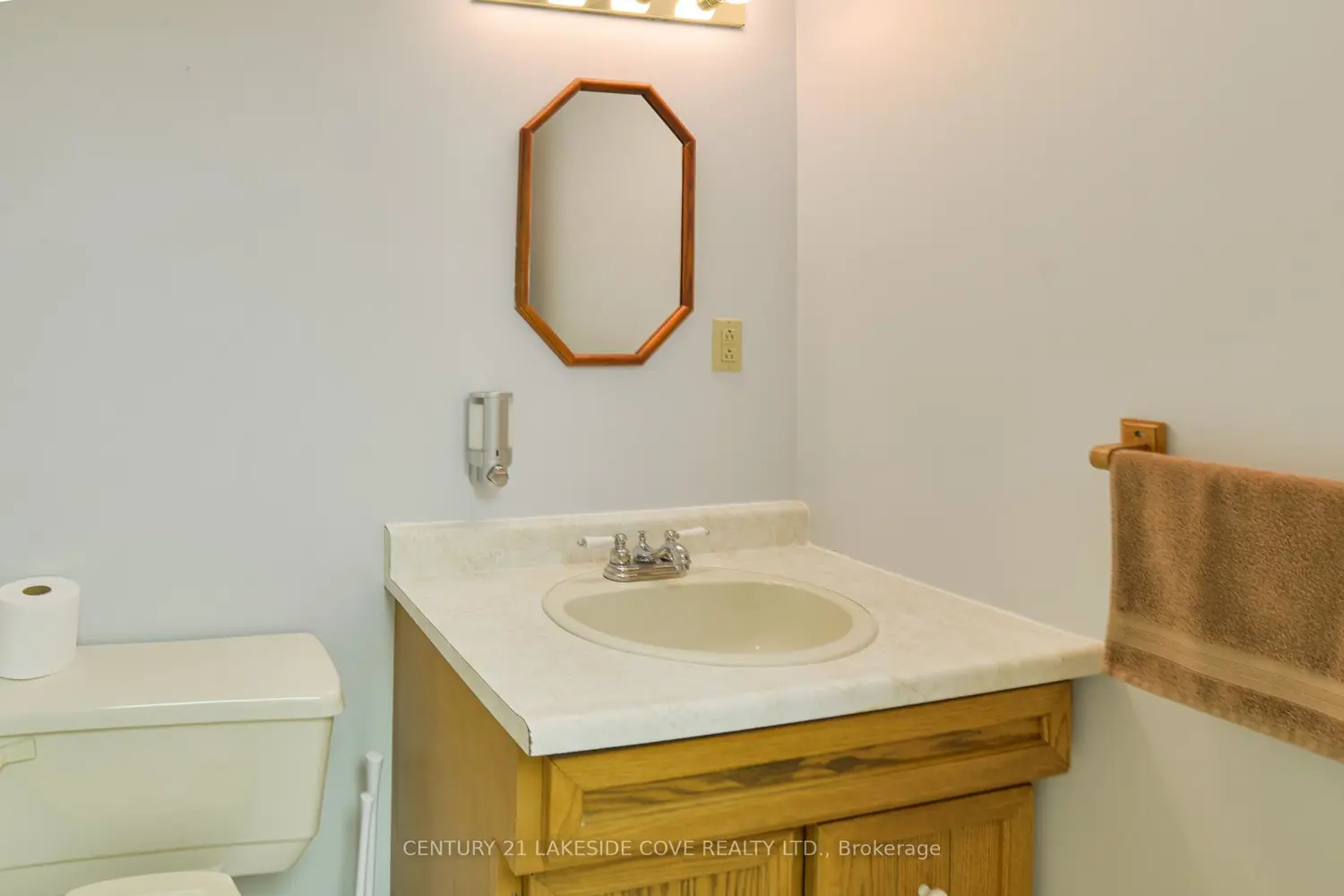 Additional image 14 of 40 Ridge Avenue