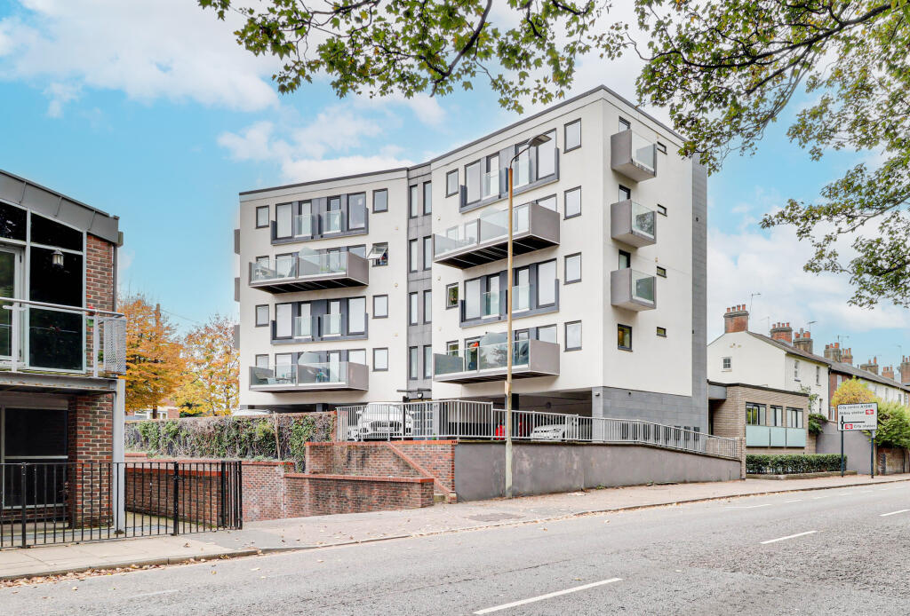 Additional image 21 of Old London Road, St Albans, AL1