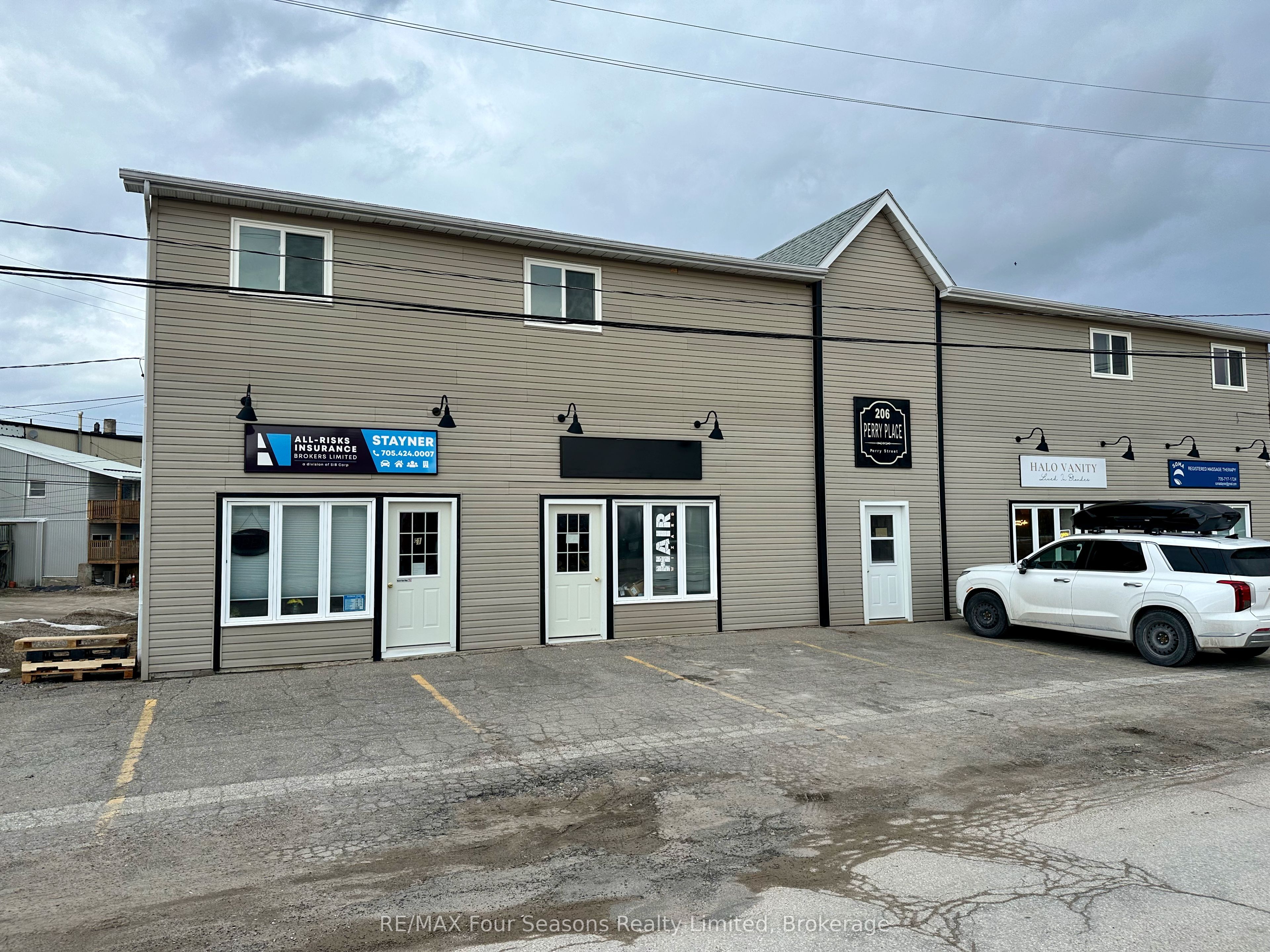 C2-206 Perry Street, Clearview, ON, L0M 1S0