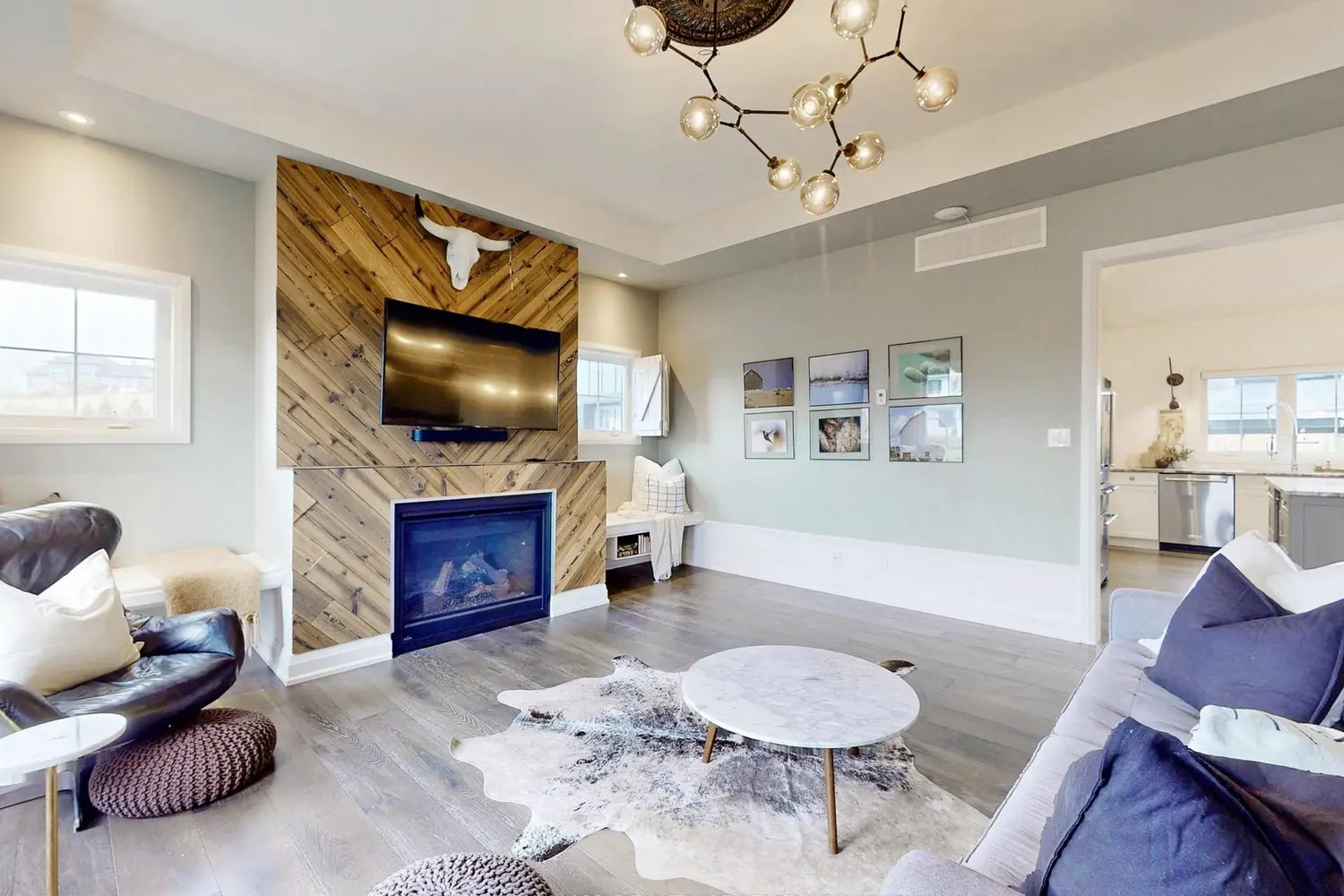 Additional image 3 of 2 Thoroughbred Drive