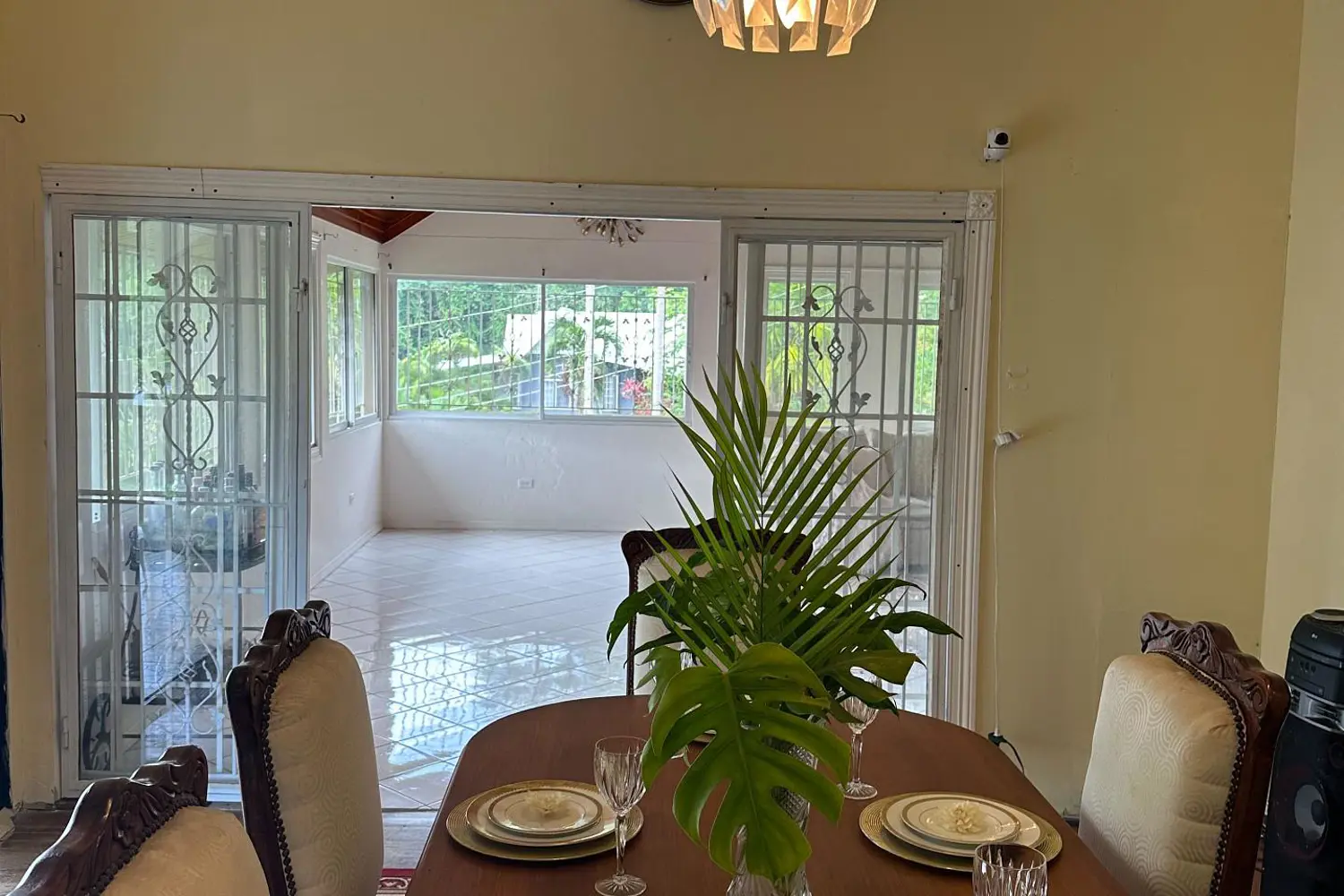 Additional image 9 of 45 Lisa Avenue