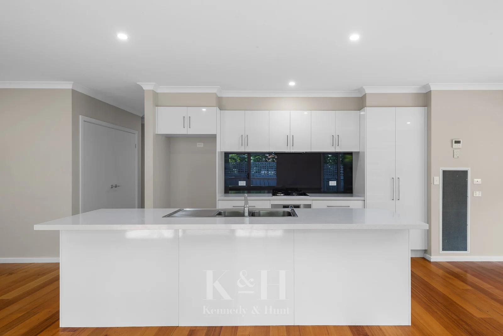 Additional image 3 of 89 East Street, Woodend VIC 3442