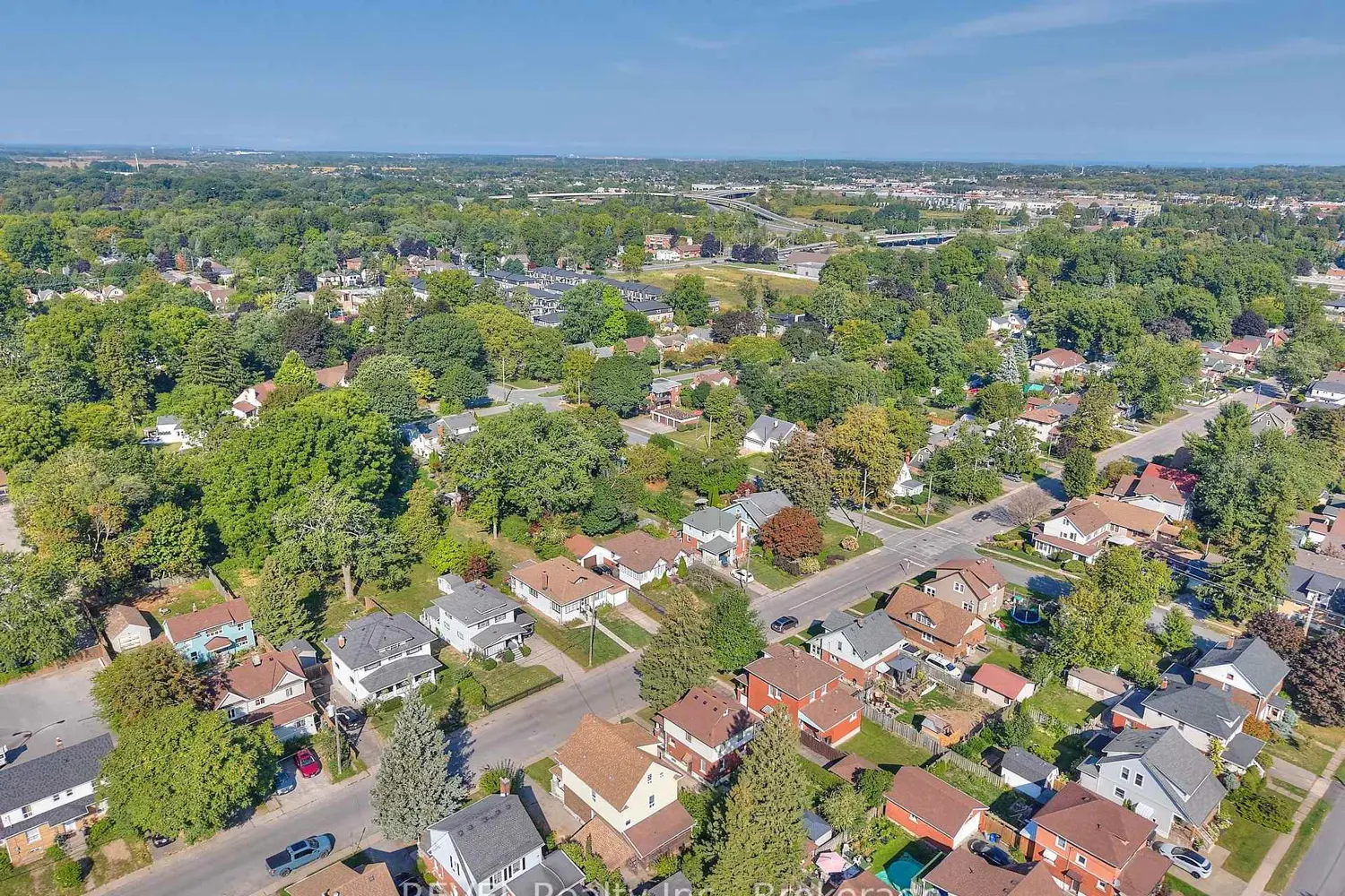 Additional image 20 of 5806 Prince Edward Avenue