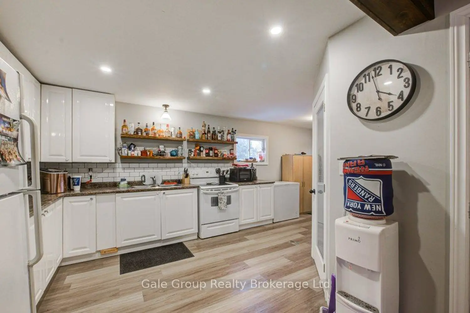 Additional image 9 of 20 Teeple Street