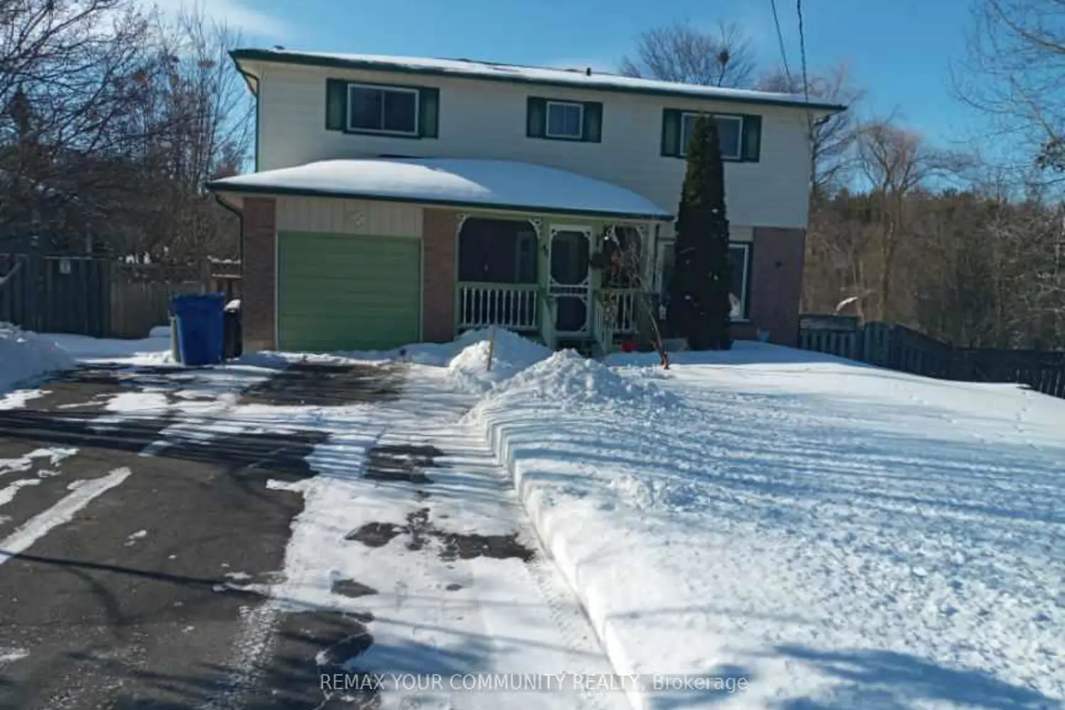 44 Beaverdale Crescent