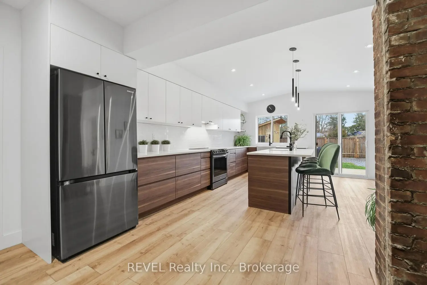 Additional image 10 of 18 Lincoln Avenue