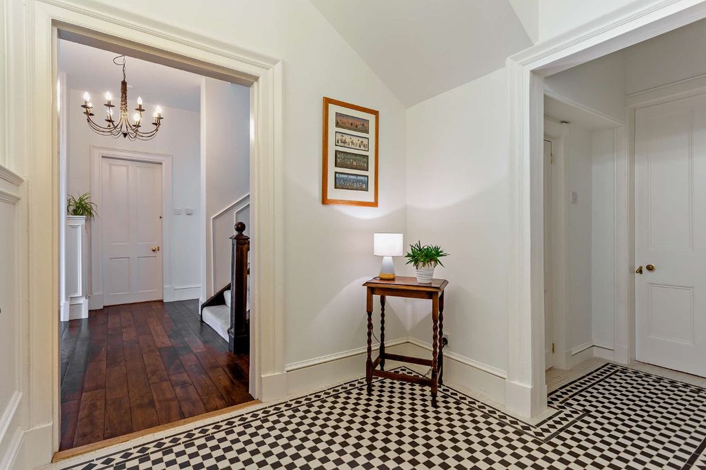 Additional image 14 of 6 bed semi-detached house for saleLadies Walk, Inverness, Highland IV2