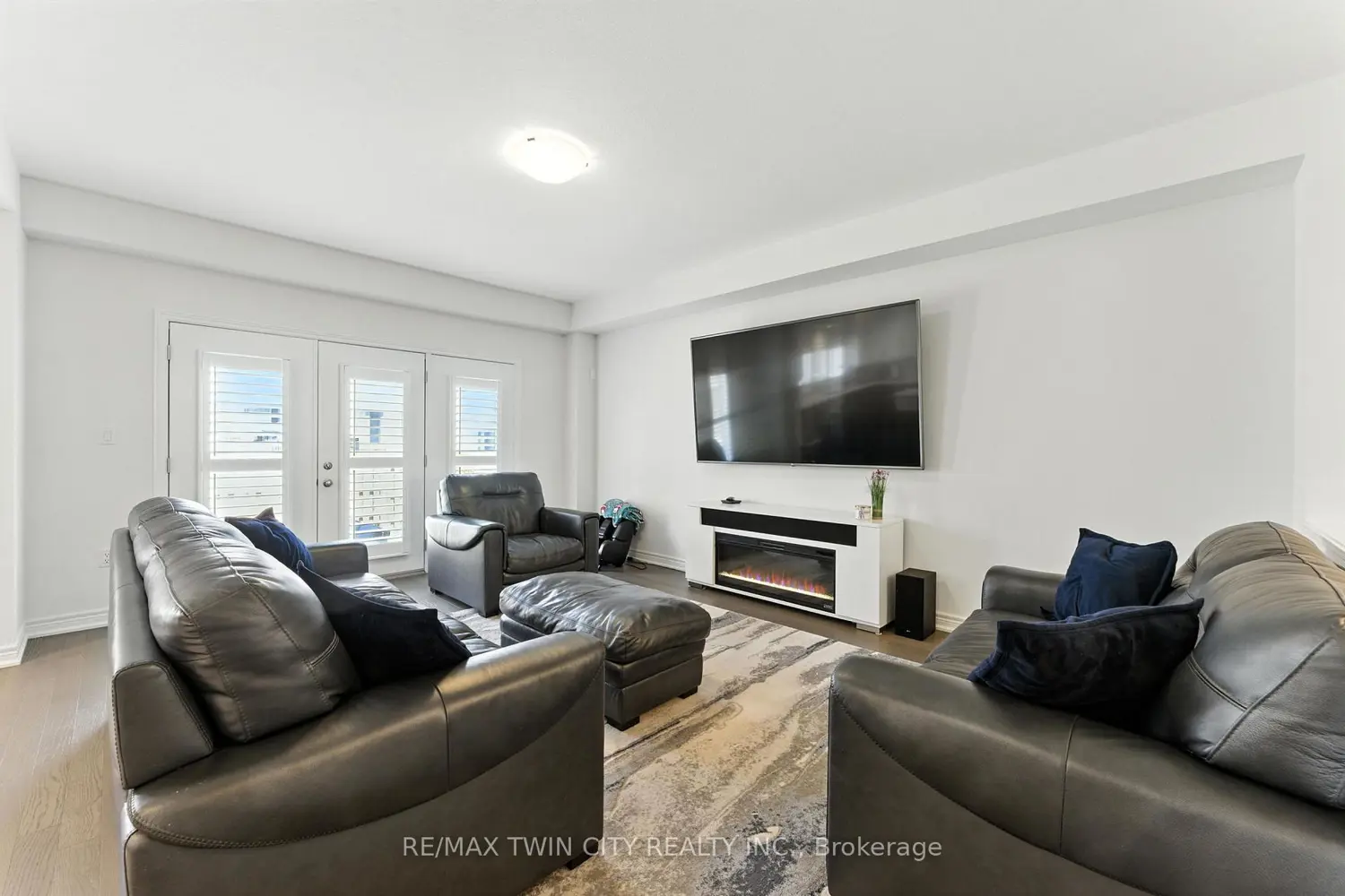 Additional image 5 of 38 Lydia Lane