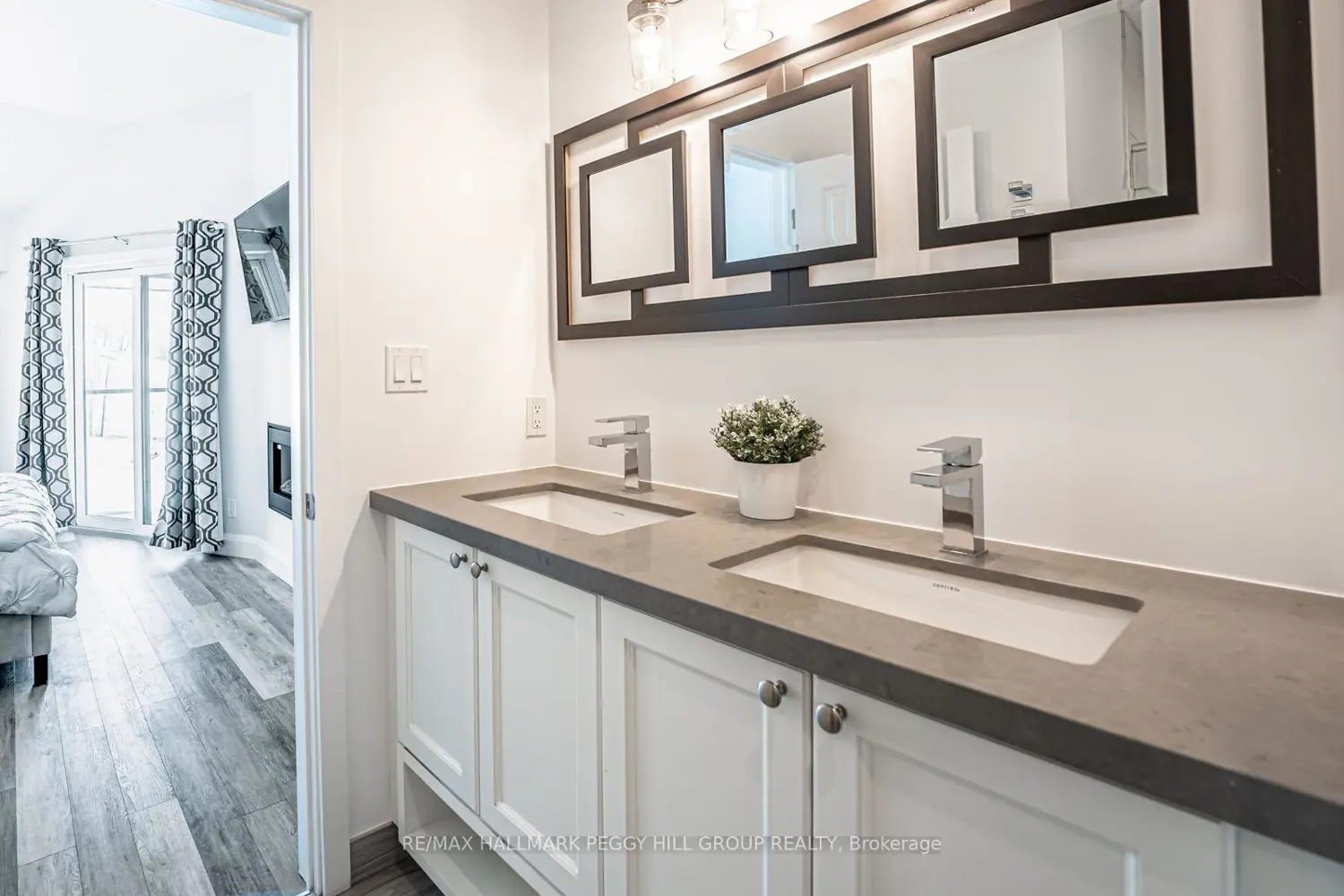 Additional image 10 of 80 Horseshoe Boulevard 503