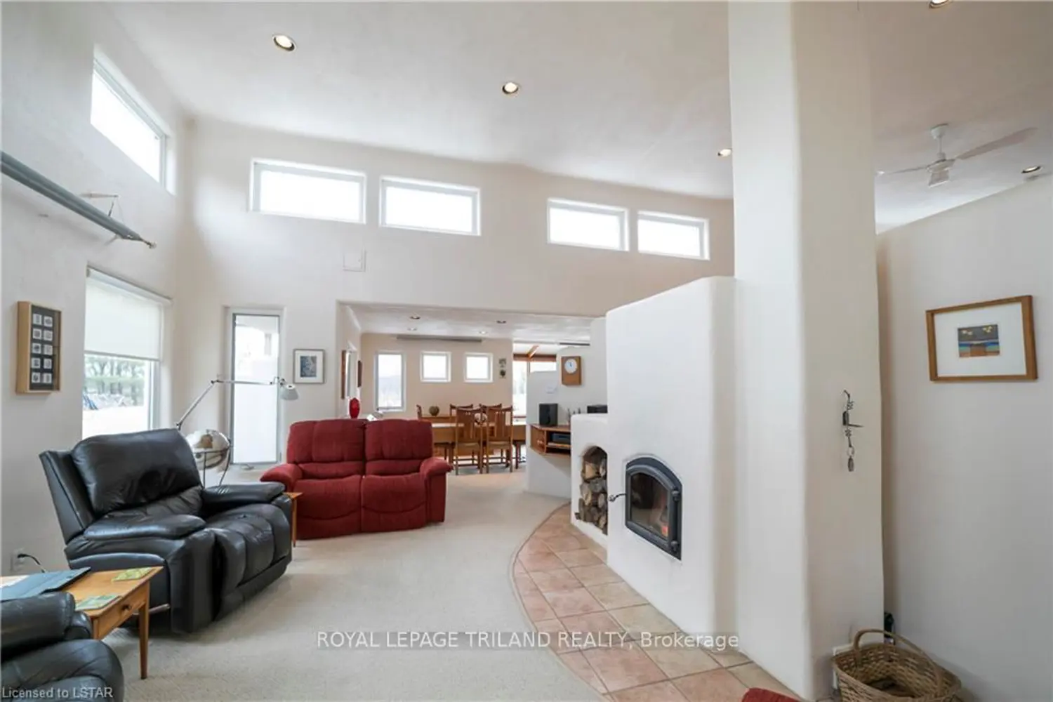 Additional image 8 of 15668 Furnival Road