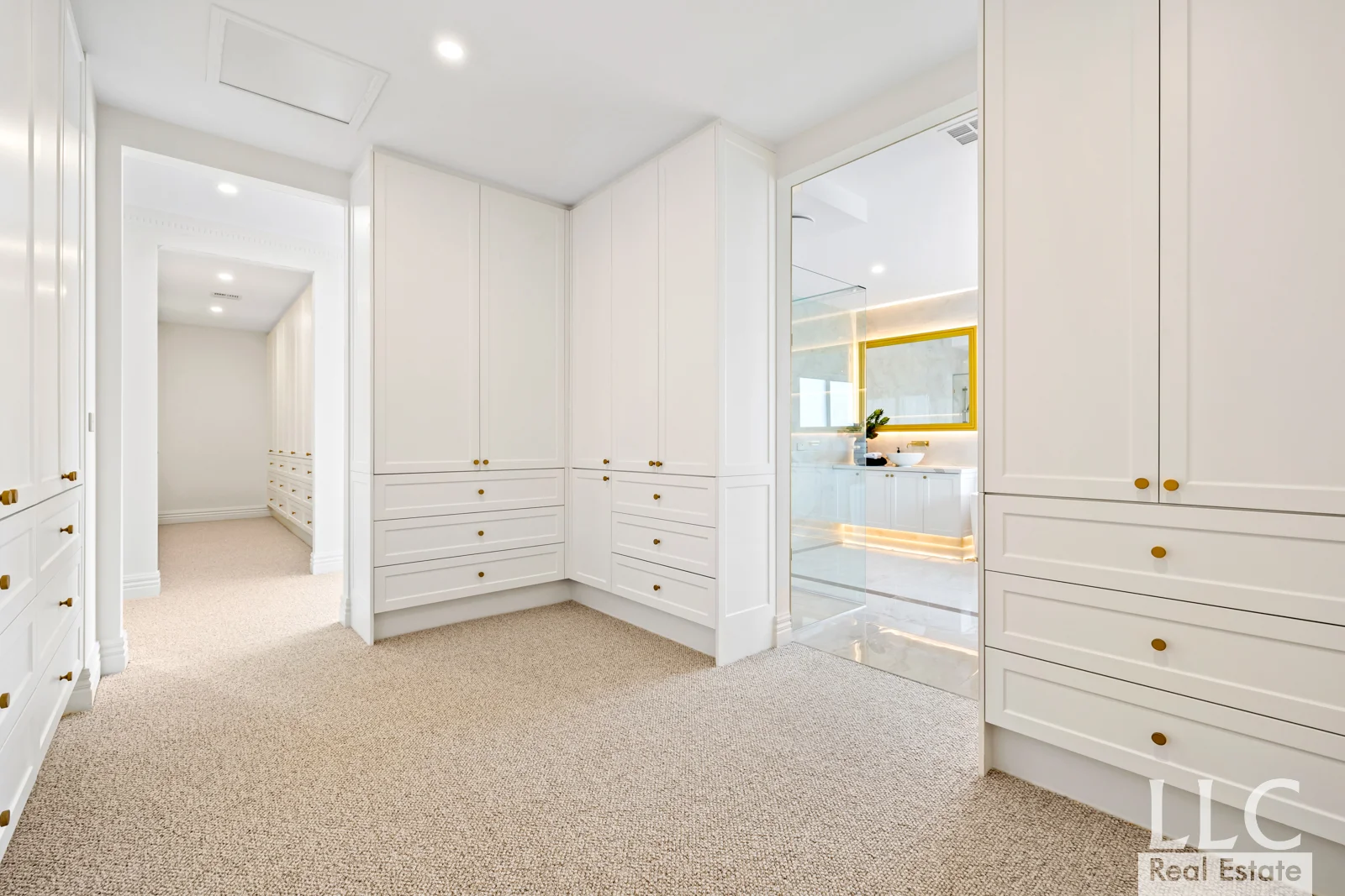 Additional image 19 of 28 Walter Street, Glen Waverley VIC 3150