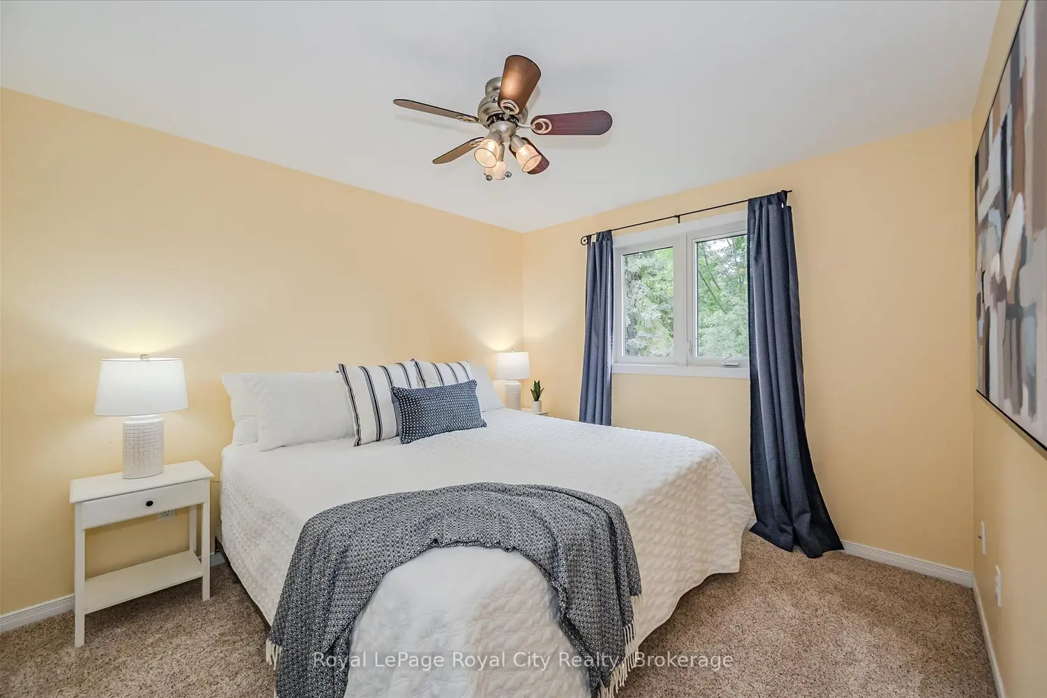 Additional image 9 of 2 Oakridge Crescent