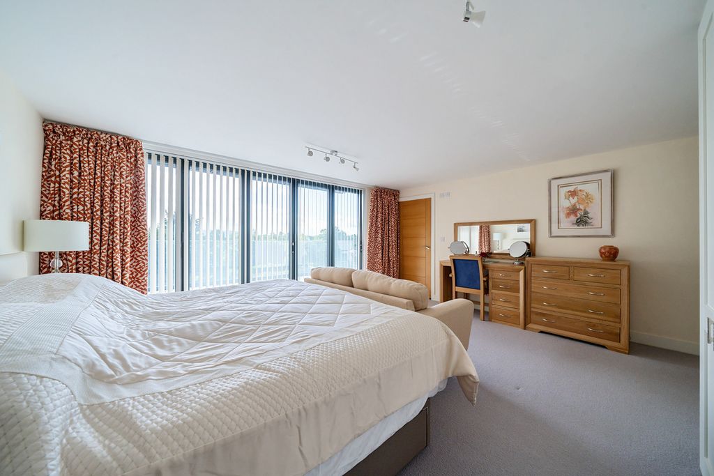 Additional image 17 of 3 bed flat for saleGreyfriars Avenue, Hereford HR4