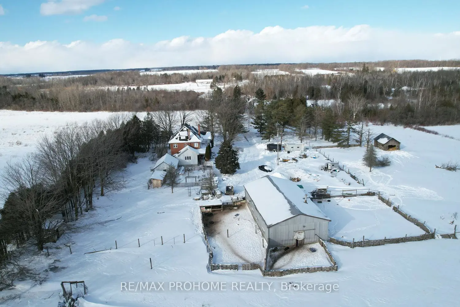 Additional image 11 of 3869 7Th Line