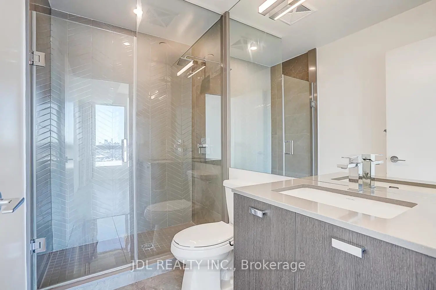 Additional image 13 of 10 De Boers Drive 808