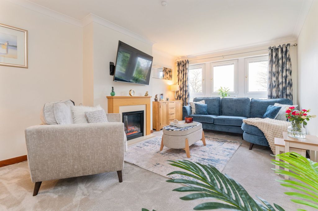 Additional image 3 of 2 bed flat for saleForrest Street, Airdrie ML6
