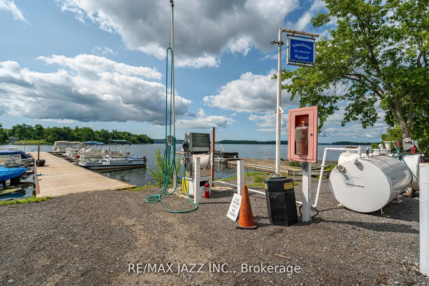 Additional image 6 of 1087 Islandview Drive