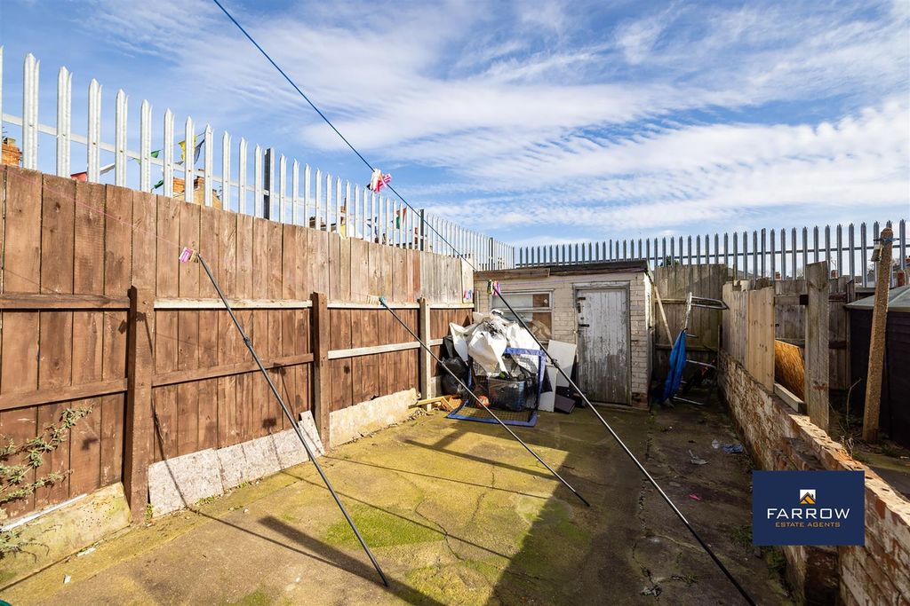 Additional image 17 of 3 bed terraced house for saleWeelsby Street, Grimsby DN32