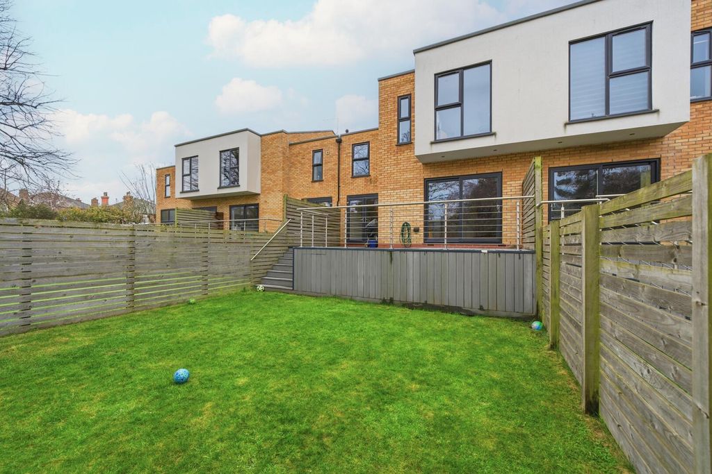 Additional image 19 of 3 bed terraced house for saleGrenville Drive, West Bridgford NG2