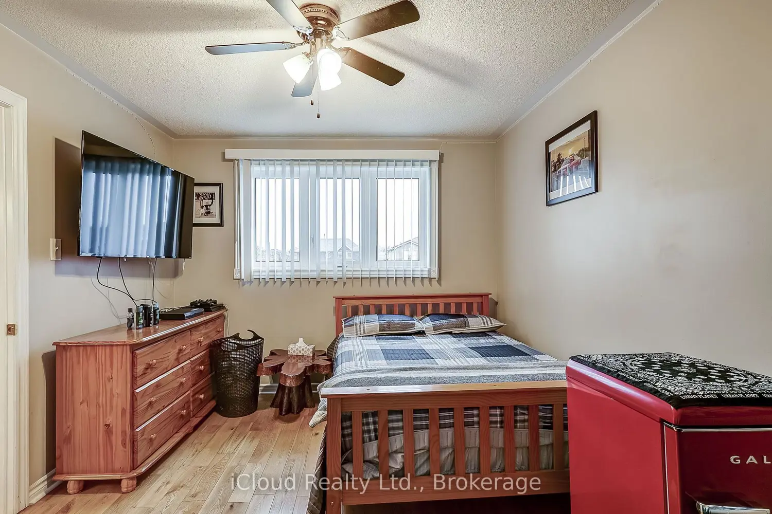 Additional image 11 of 9 Timothy Lane