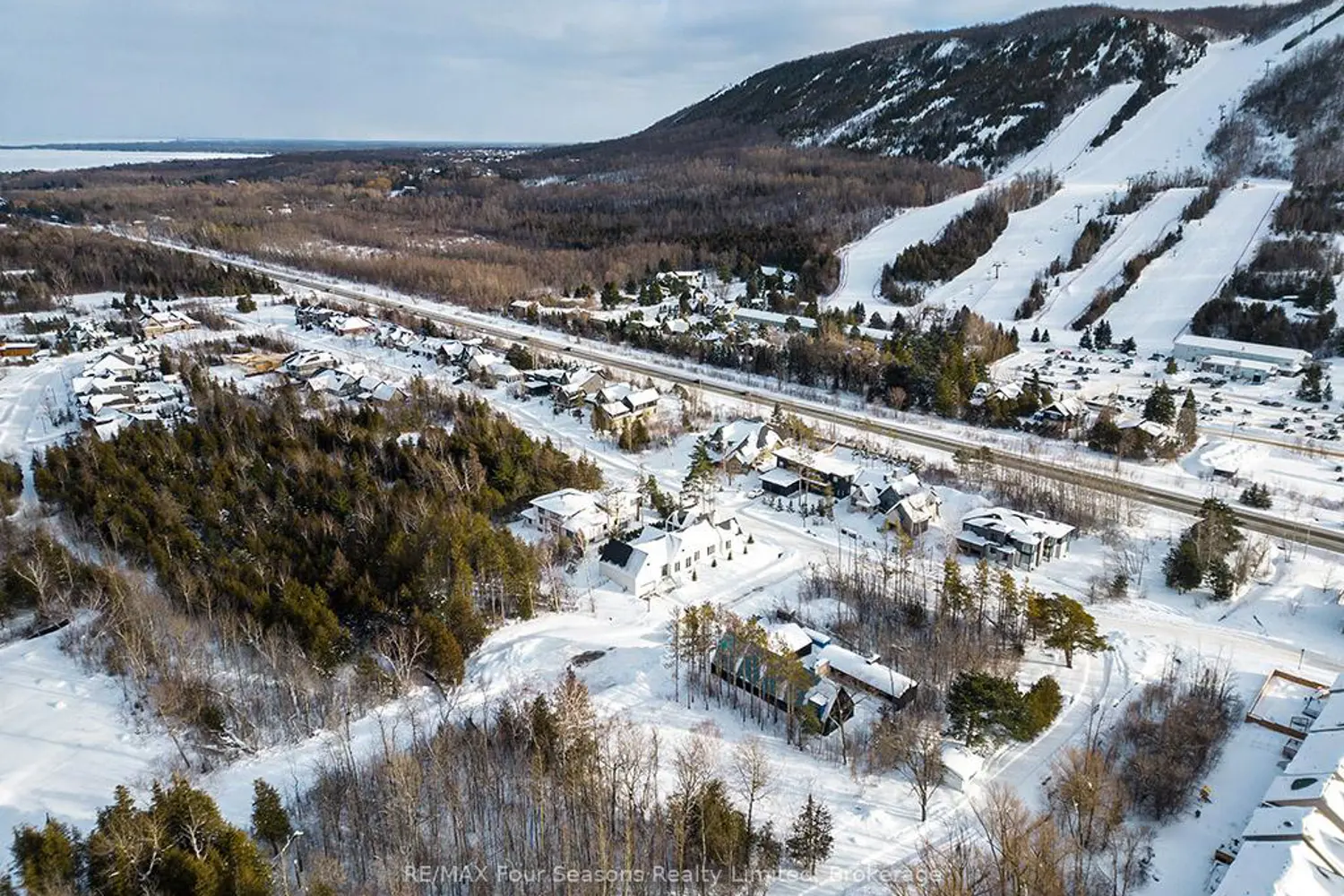 Additional image 6 of 106 Deer Lane