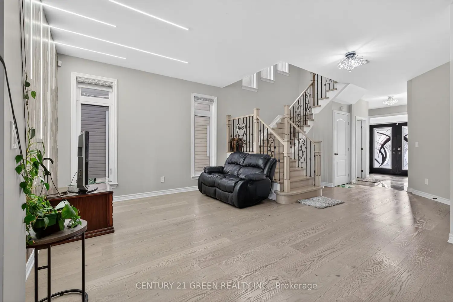 Additional image 12 of 645 Gwen Avenue