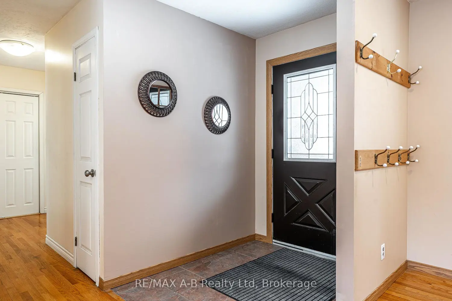 Additional image 3 of 332 Widder Street