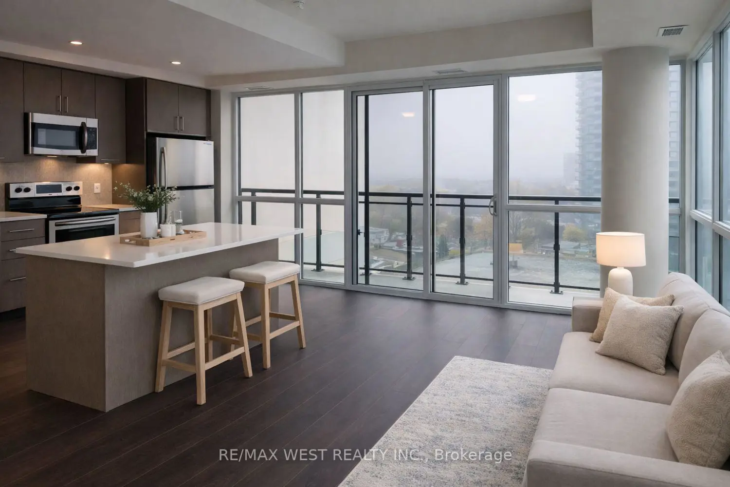 Additional image 3 of 15 Lynch Street # 708