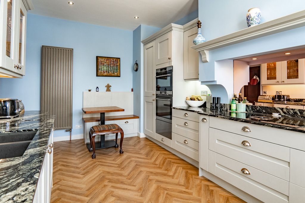Additional image 13 of 6 bed detached house for saleThornhill Road, Forres IV36