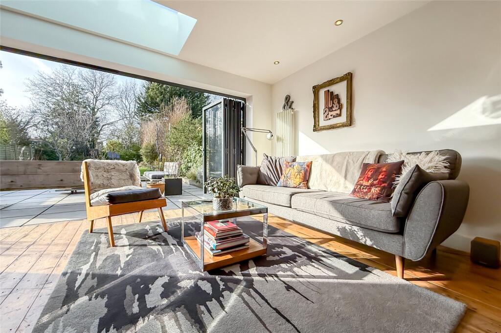 Additional image 16 of Gurney Court Road, St. Albans, Hertfordshire, AL1