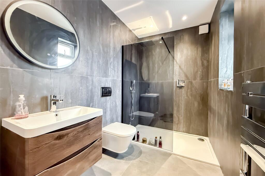 Additional image 12 of Robert Avenue, St. Albans, Hertfordshire, AL1