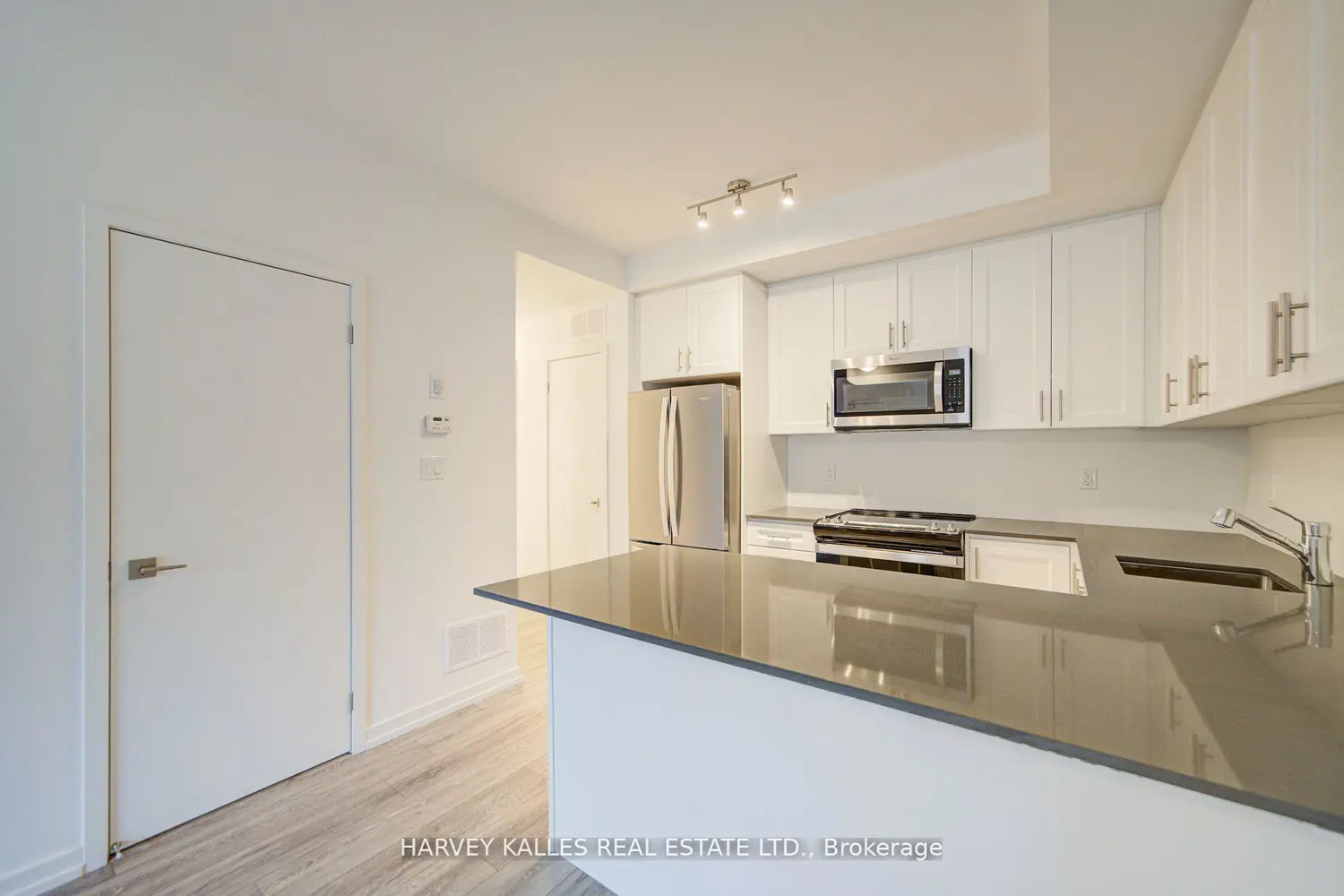 Additional image 9 of 18 Lytham Green Circle 28