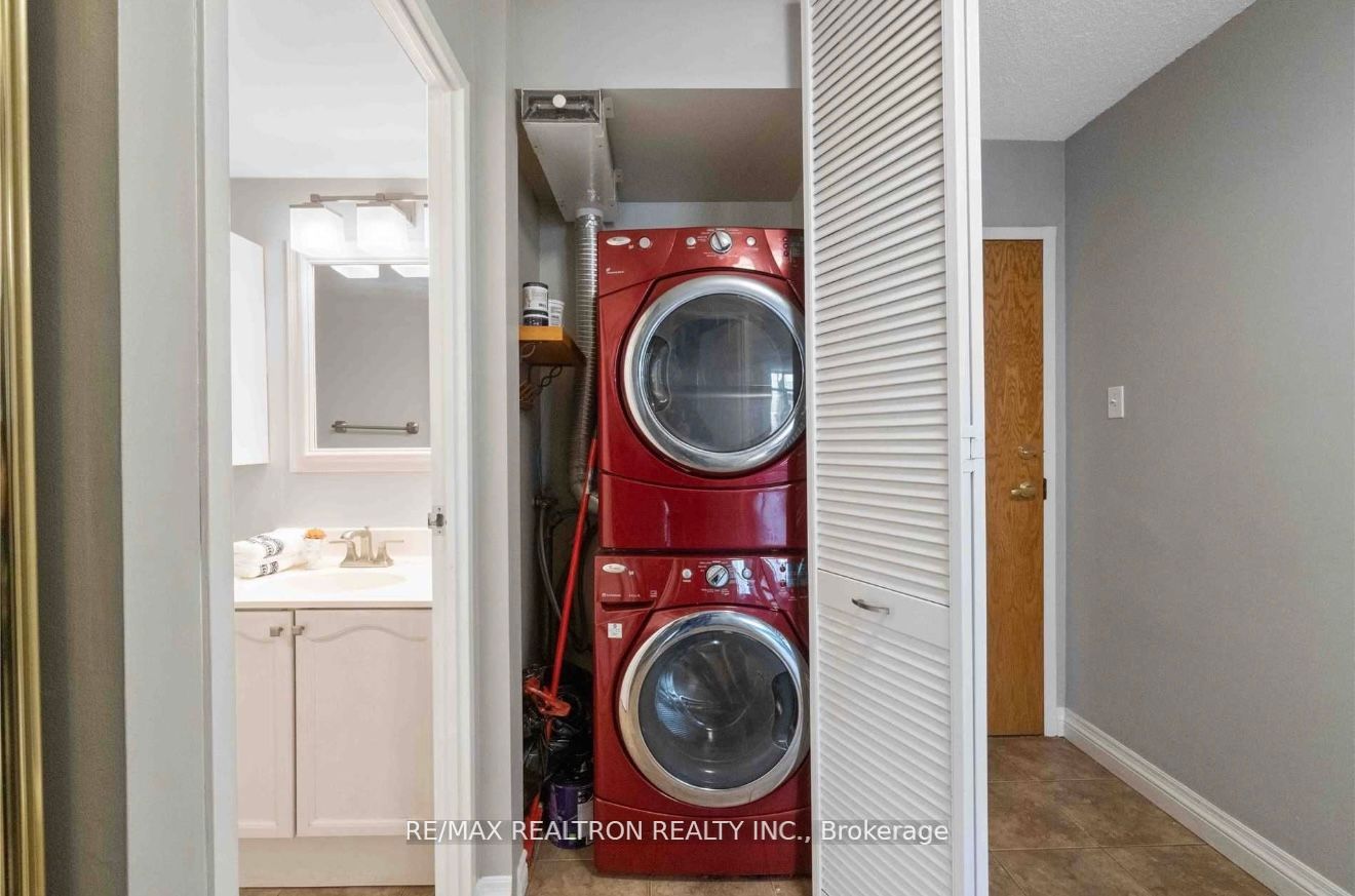 Additional image 4 of 504-300 Webb Drive, Mississauga, ON, L5B 3W3