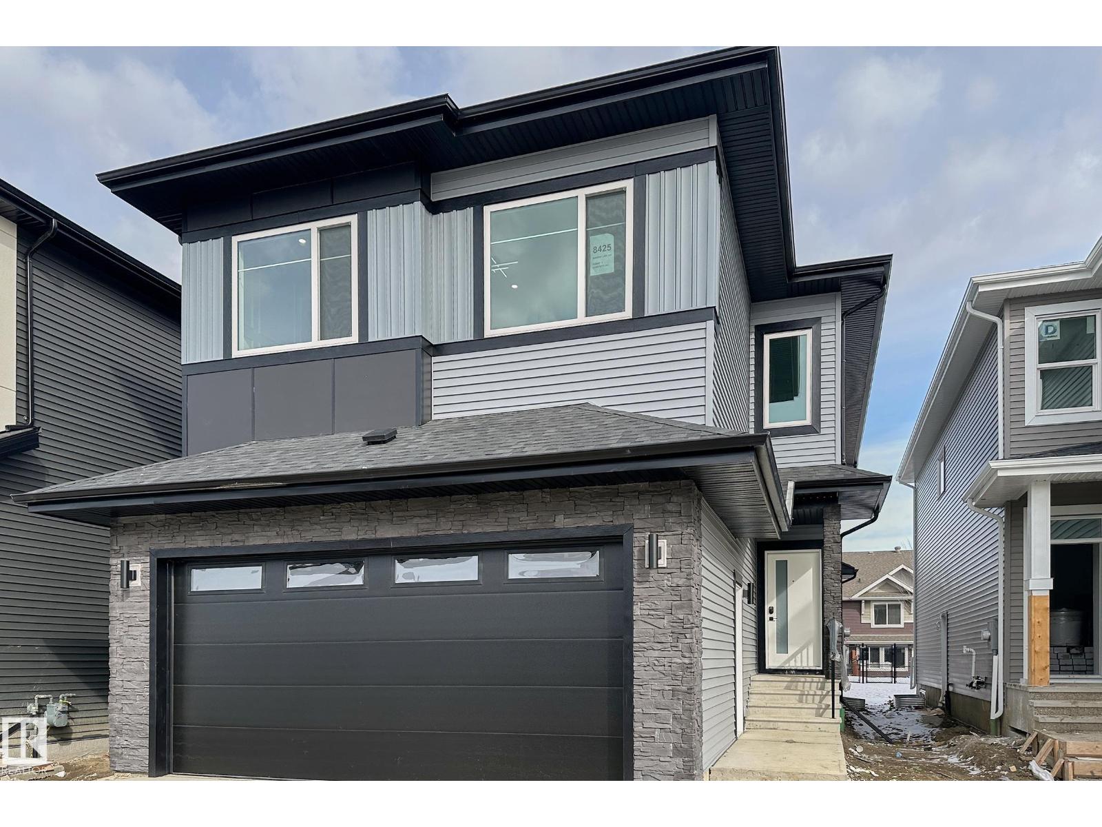 8425 Mayday Link Link SW, Edmonton, AB, T6X3G1