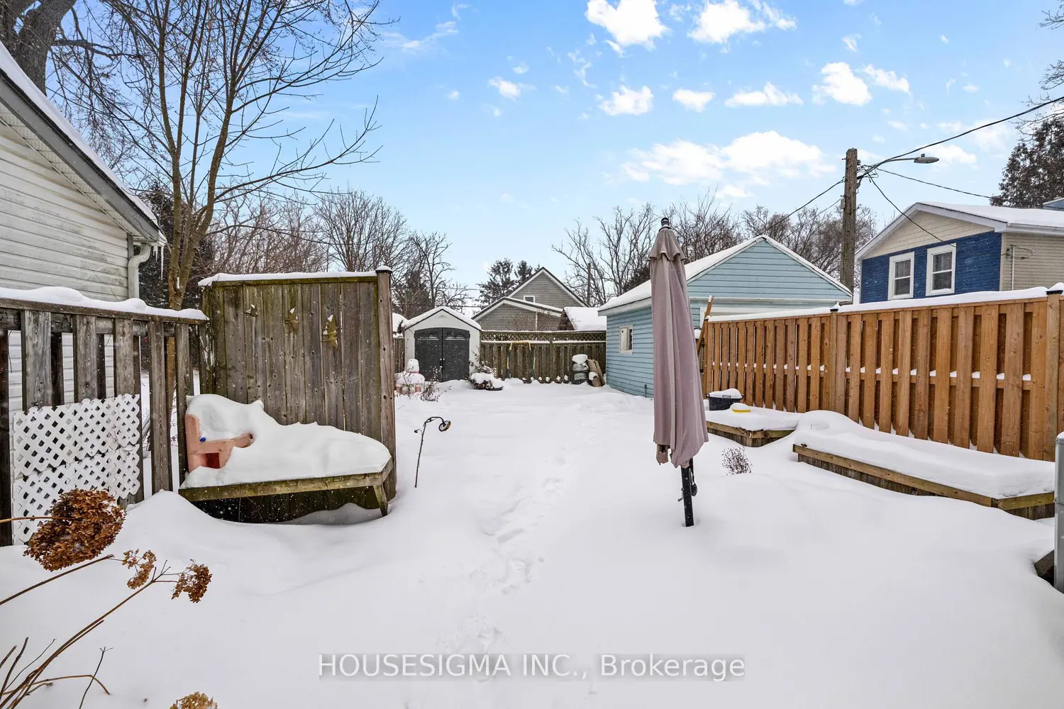 Additional image 15 of 16 Centre Street