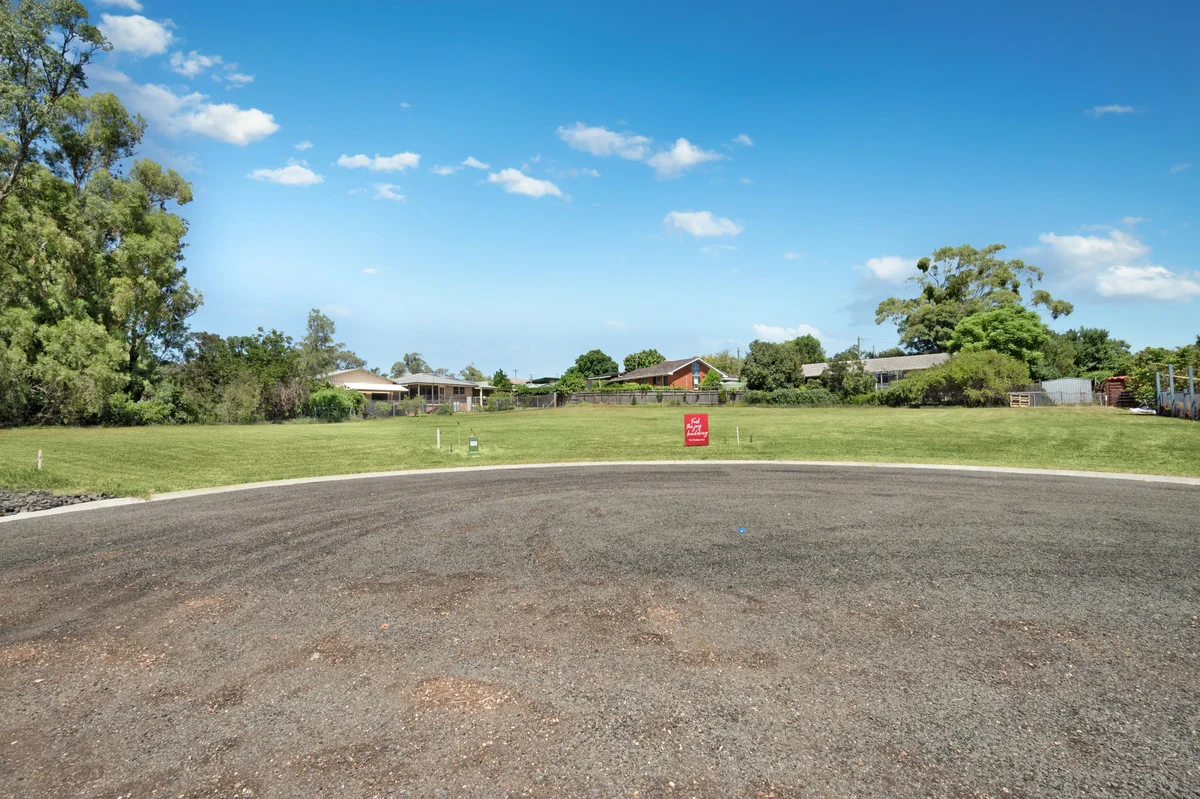 Additional image 4 of 4 - 14 Yarrandoo Close, Gunnedah NSW 2380