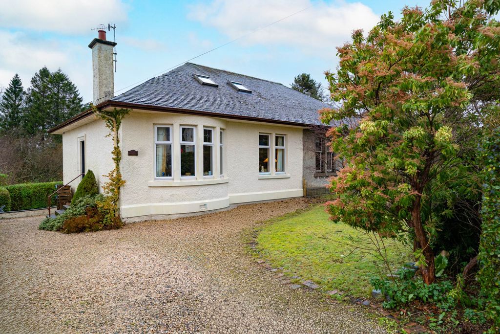 3 bed semi-detached house for saleFinlaystone Road, Kilmacolm PA13