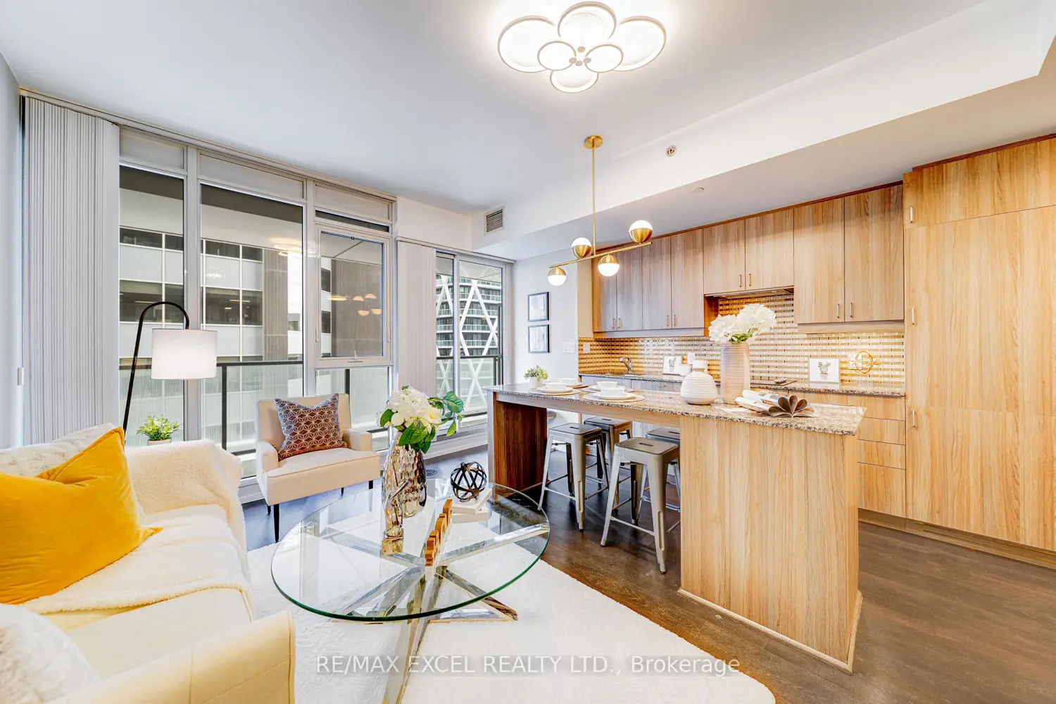 Additional image 19 of 426 University Avenue 1705