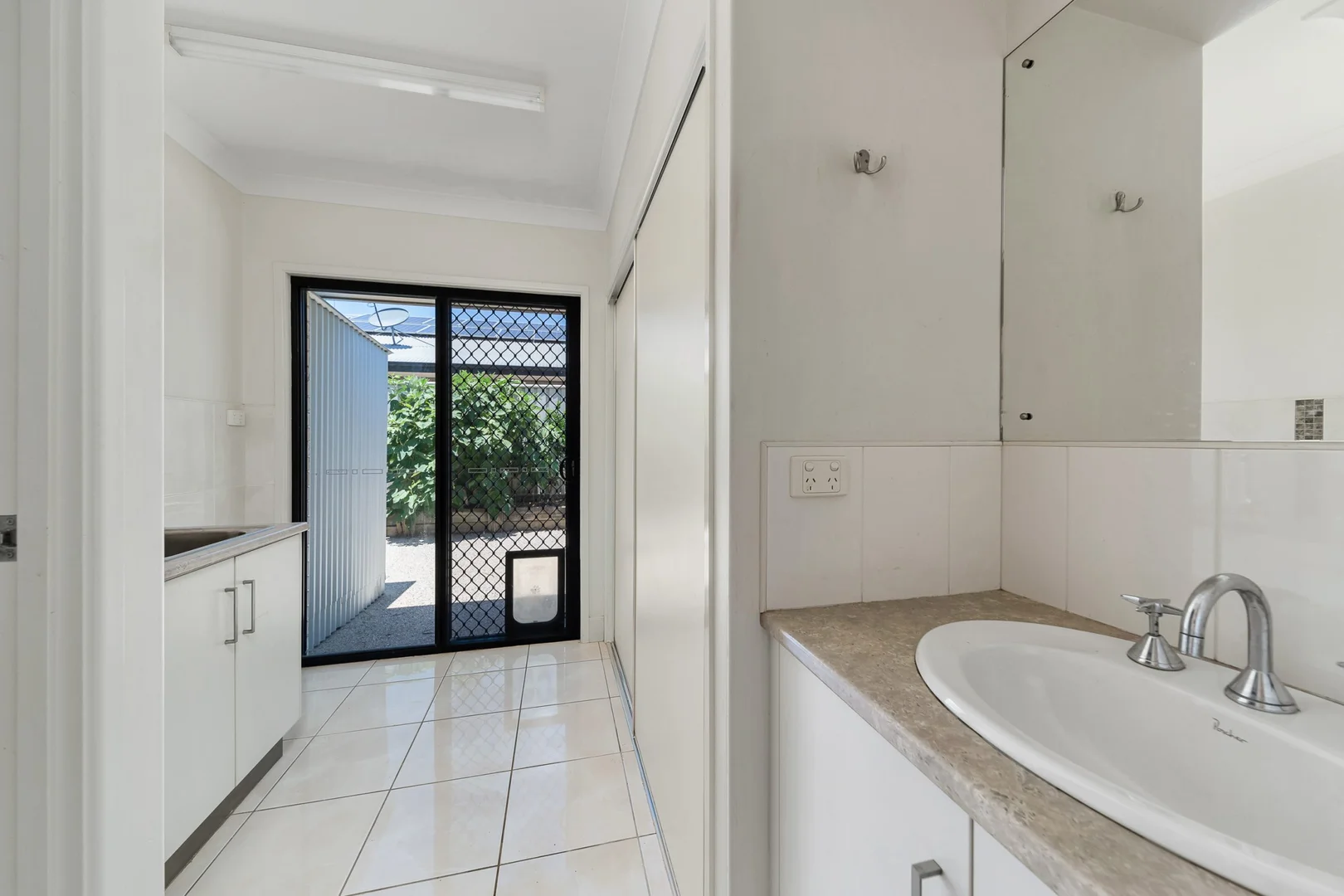 Additional image 9 of 3 Mooney Crescent, Emerald QLD 4720