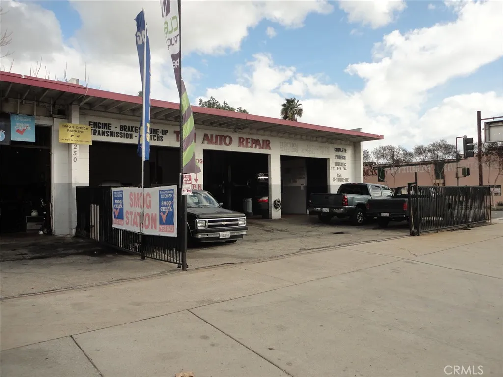 Additional image 4 of 250 S Towne Ave, Pomona, CA 91766
