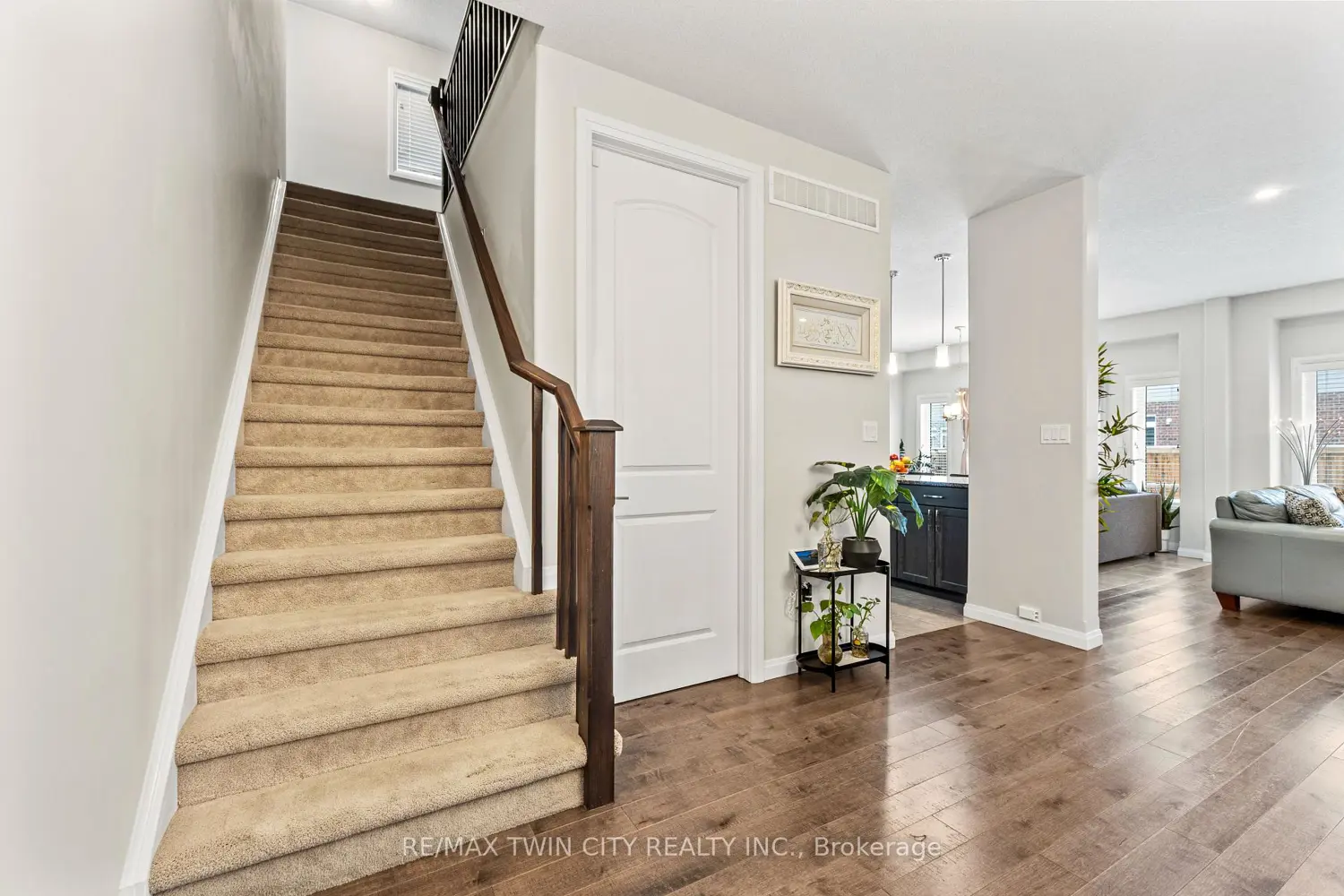 Additional image 8 of 305 Sweet Gale Street