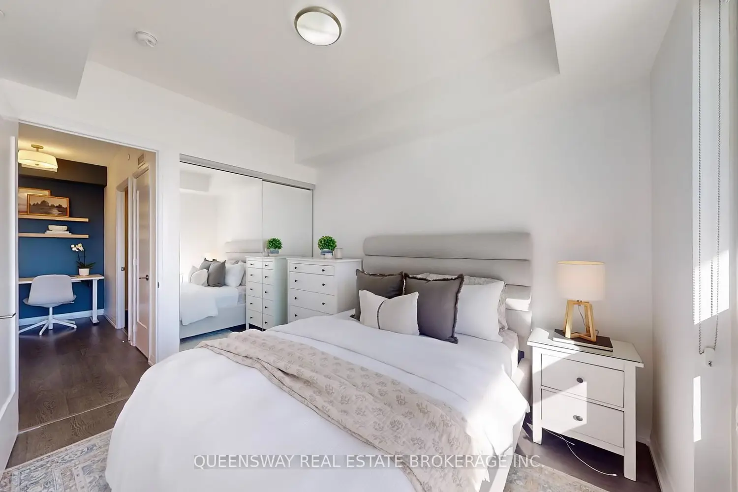 Additional image 9 of 101 Erskine Avenue 1605