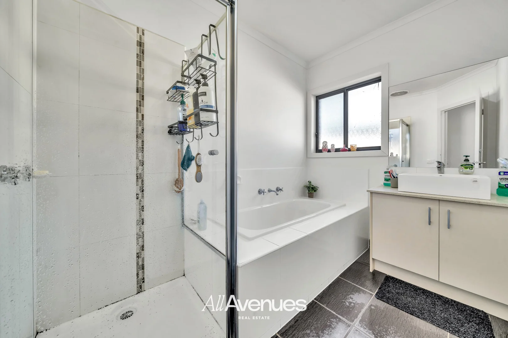 Additional image 16 of 123 Blue Horizons Way, Pakenham VIC 3810